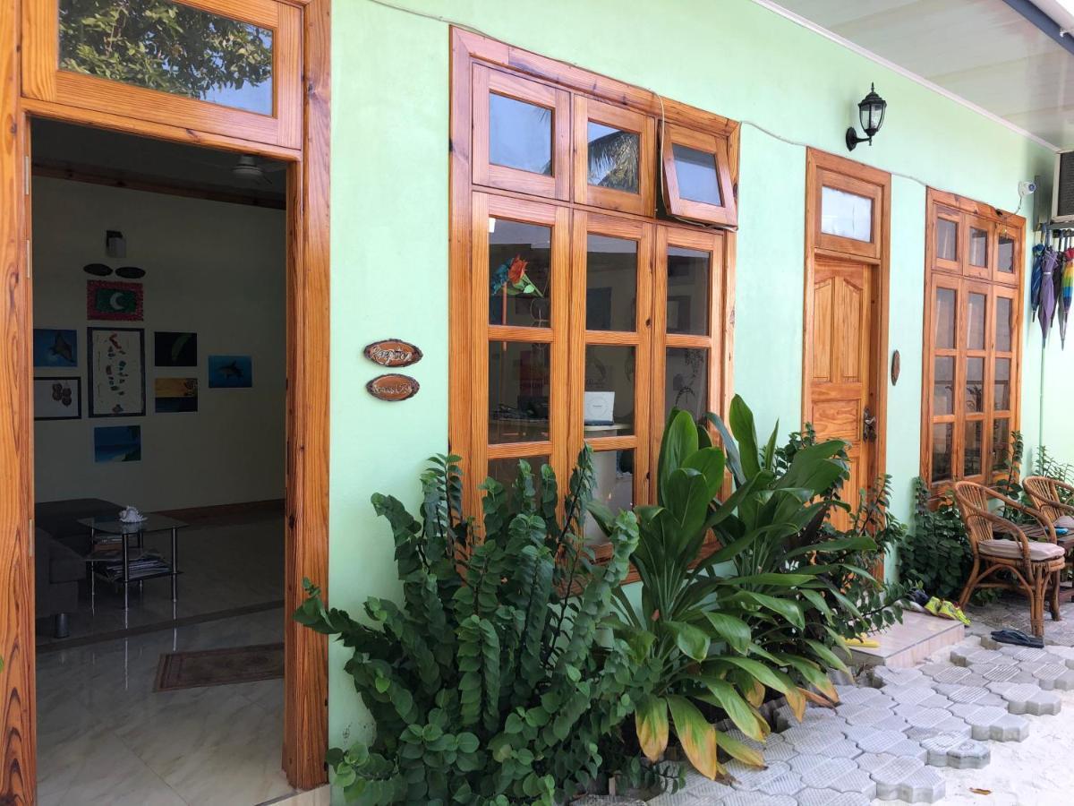 Royal Reef Stay Mathiveri Exterior foto